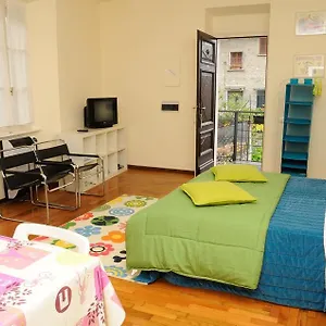  Apartment I Giardini Di Melzi Italy